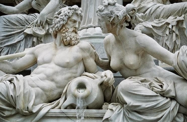 Como assim, Zeus nunca traiu Hera?