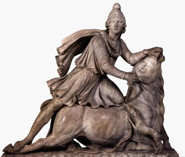 Ascensão e Queda do Deus Mitra